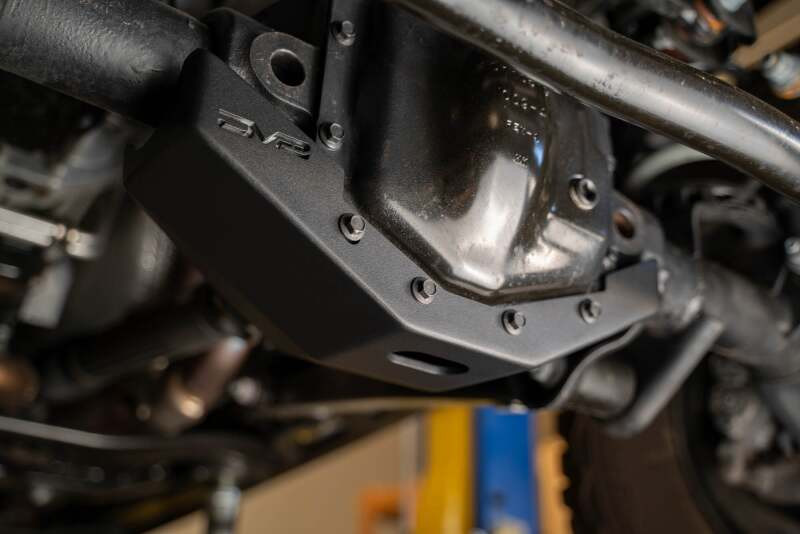 DV8 Offroad 2018+ Jeep Wrangler JL/Gladiator JT Front Differential Skid Plate - SPJL-12 Photo - out of package