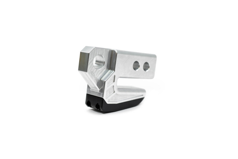 DV8 Xtract Hitch Skid Plate - Raw - UNHS-01RW Photo - Primary