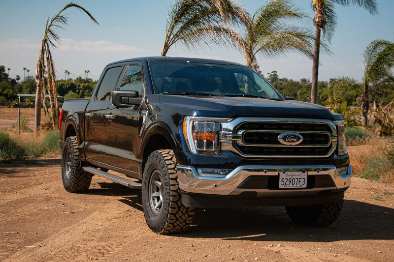 ICON 21-23 Ford F150 4WD 0-2.75in 2.5 VS RR CDEV Coilover Kit - 91823E Photo - lifestyle view