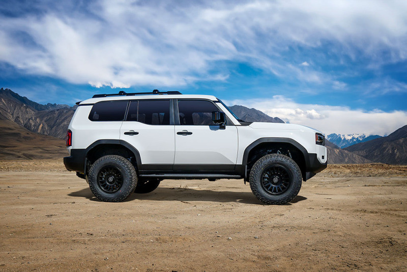 ICON 2024+ Toyota Land Cruiser 250 Series/Lexus GX550 Stage 8 CDCV Lift Kit - K53368T Photo - lifestyle view