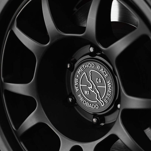 Method Cap BAJA - 107MM - Snap In - Black - CP-BAJA107S-B Photo - Close Up