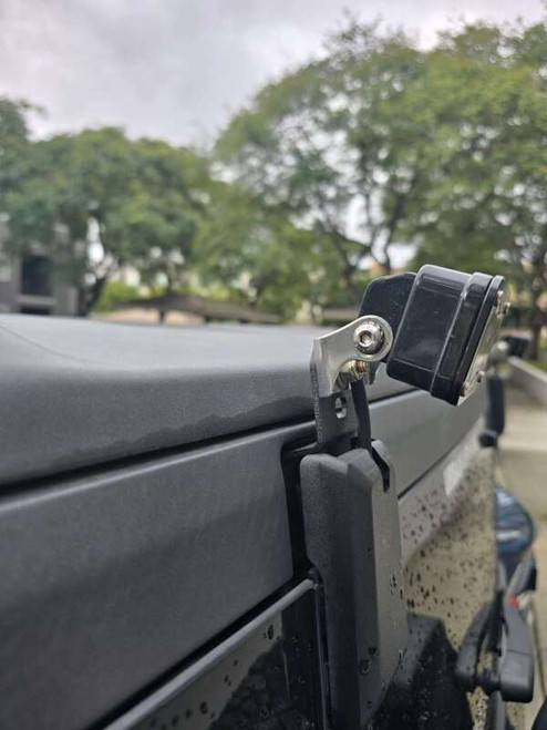 Turn Offroad 2021+ Ford Bronco OEM Hard Top Light Bracket - LB4-M1 Photo - Close Up