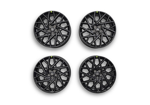 Ford Raving 22-24 Ford Maverick 20in Wheel Kit - Gloss Black (Set of 4) - M-1007K-M208GM User 1