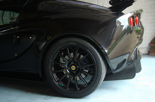 Reverie Lotus Elise/Exige S2/111R/240R Carbon Rear Diffuser - 3 Element, 3 Fixing Holes Standard Finish (REV-R01SB0092)