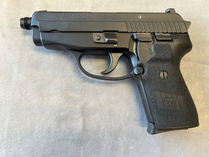 7704: SIG SAUER - P239 SAS