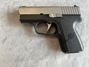 6932: KAHR - PM9