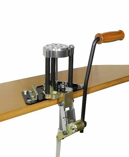 Lee 4 Hole Turret Press Kit - Progressive Reloading for Precision and Efficiency