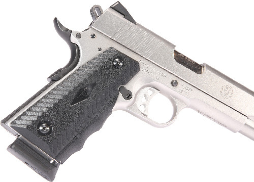 Pachmayr Diamond Pro 1911 Grip - Rubber, Black Matte, Low Profile Finger Grooves
