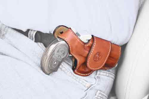Bond Arms BOND ARMS Driving Holster RH - Tan Leather Cross Draw Concealed Carry Holster with Thumb Break for Bond Derringers up to 3.5 inches