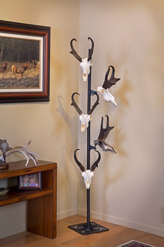 Skull Hooker Trophy Tree with 5 Brackets - Customizable Display for Skulls