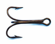 Mustad Treble RingeEye 3551DT-3/0-25 - Durable Treble Hooks in Tin Finish