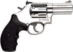 Smith & Wesson S&W 686 Plus .357 Magnum / .38 Special 3-Inch Revolver with 7-Shot Capacity