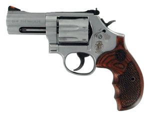 Smith & Wesson Model 686 Deluxe .357 Magnum / .38 Special Revolver with 3-Inch Barrel