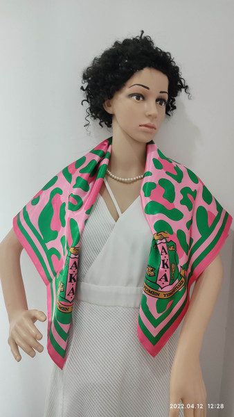 Alpha Kappa Alpha Scarf - Leopard pink/pink trim