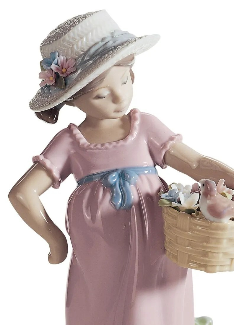 Lladro Girl Figurine - Thumbnail 2