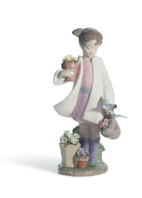 Lladro Delicate Nature Girl Figurine