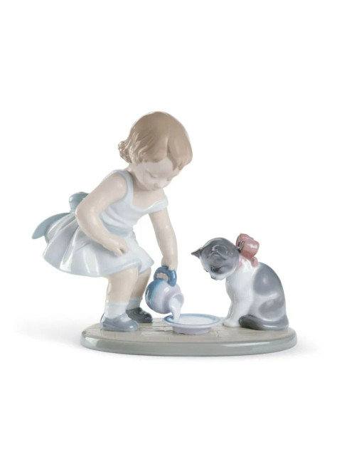 Lladro Kitty's Breakfast Time Figurine