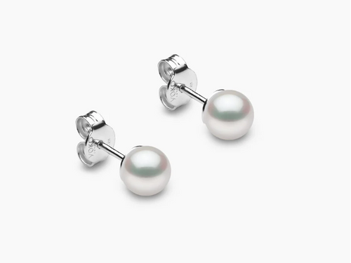 Yoko Classic 18k White Gold Pearl Stud Earrings