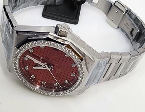 Zenith DEFY Skyline 36 Diamond-Set Bezel Red Dial Limited Edition 16.9401.670/88.I001