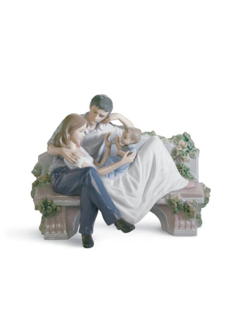 Lladro A Priceless Moment Couple Figurine