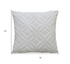 18" X 18" White Zippered Quatrefoil Indoor Outdoor Throw Pillow