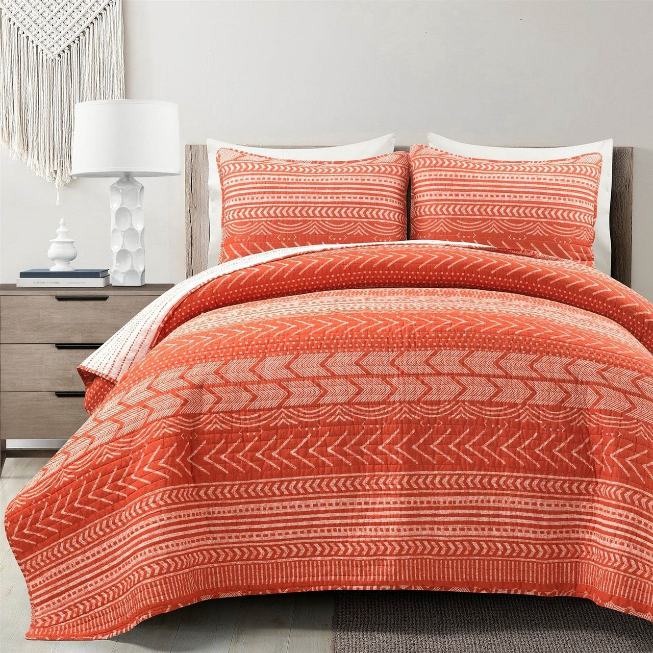 Full/Queen Scandinavian Chevron Orange White Stripe Reversible Cotton Quilt Set