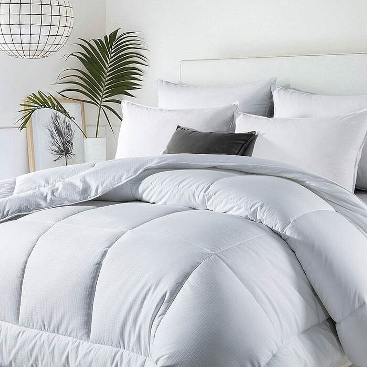 Twin Size All Season Ultra Soft Down Alternative Single Comforter, White