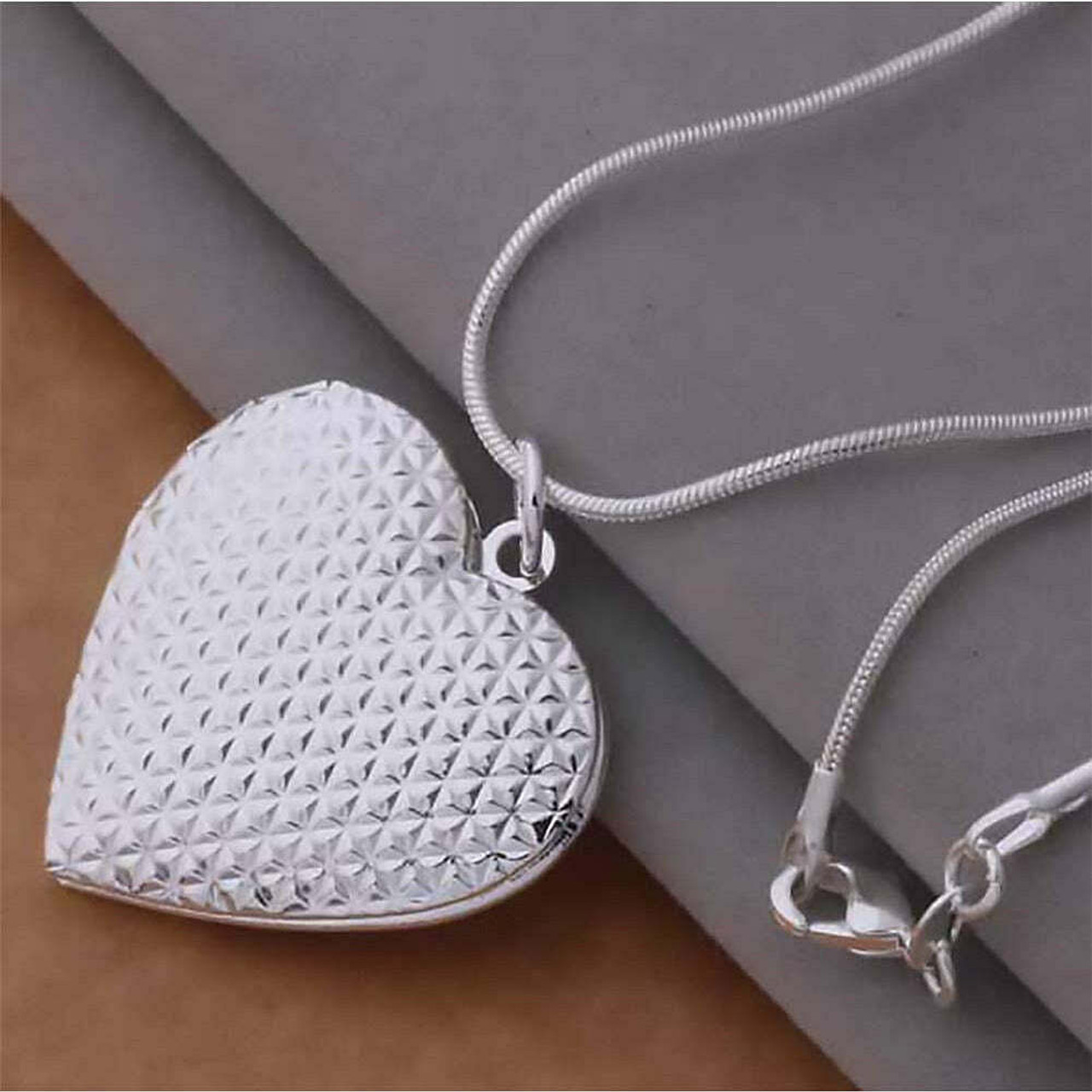 Silver Plated Heart Pendant Necklace (925 Sterling Silver - Dimples)