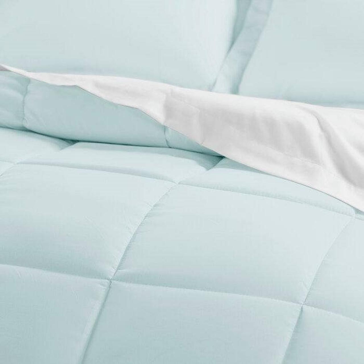 King size Microfiber 6-Piece Reversible Bed-in-a-Bag Comforter Set in Aqua Blue