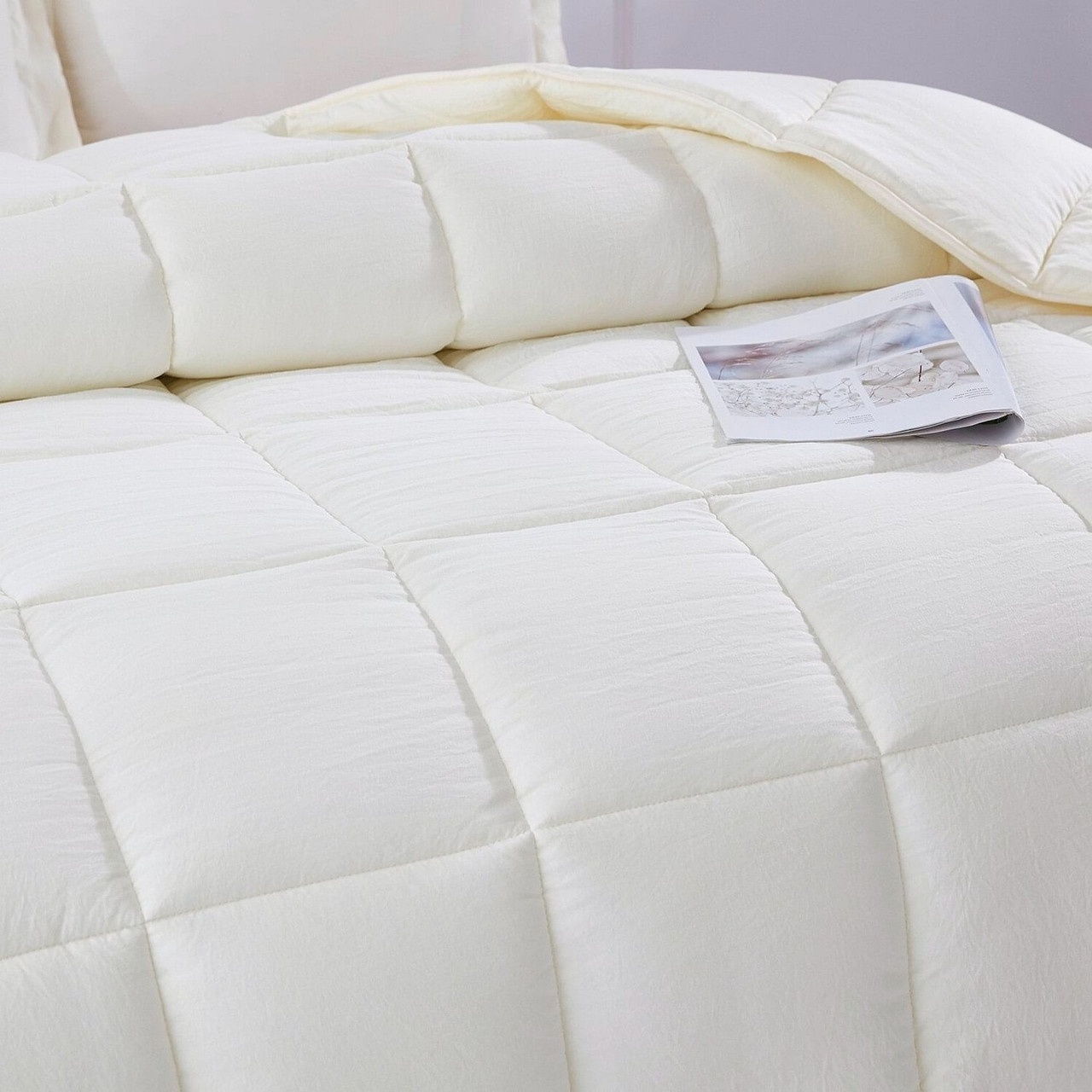 Queen Size Off White 3 Piece Microfiber Reversible Comforter Set Queen Size Off White 3 Piece Microfiber Reversible Comforter Set