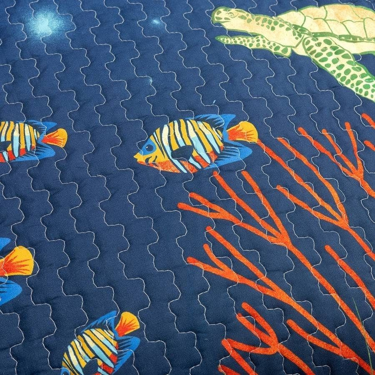 Full/Queen 3 Piece Ocean Navy Blue Clown Fish Coral Reef Reversible Quilt Set Full/Queen 3 Piece Ocean Navy Blue Clown Fish Coral Reef Reversible Quilt Set