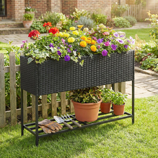 Wicker Raised Garden Bed with Storage Shelf and Drainage Gaps for Flowers