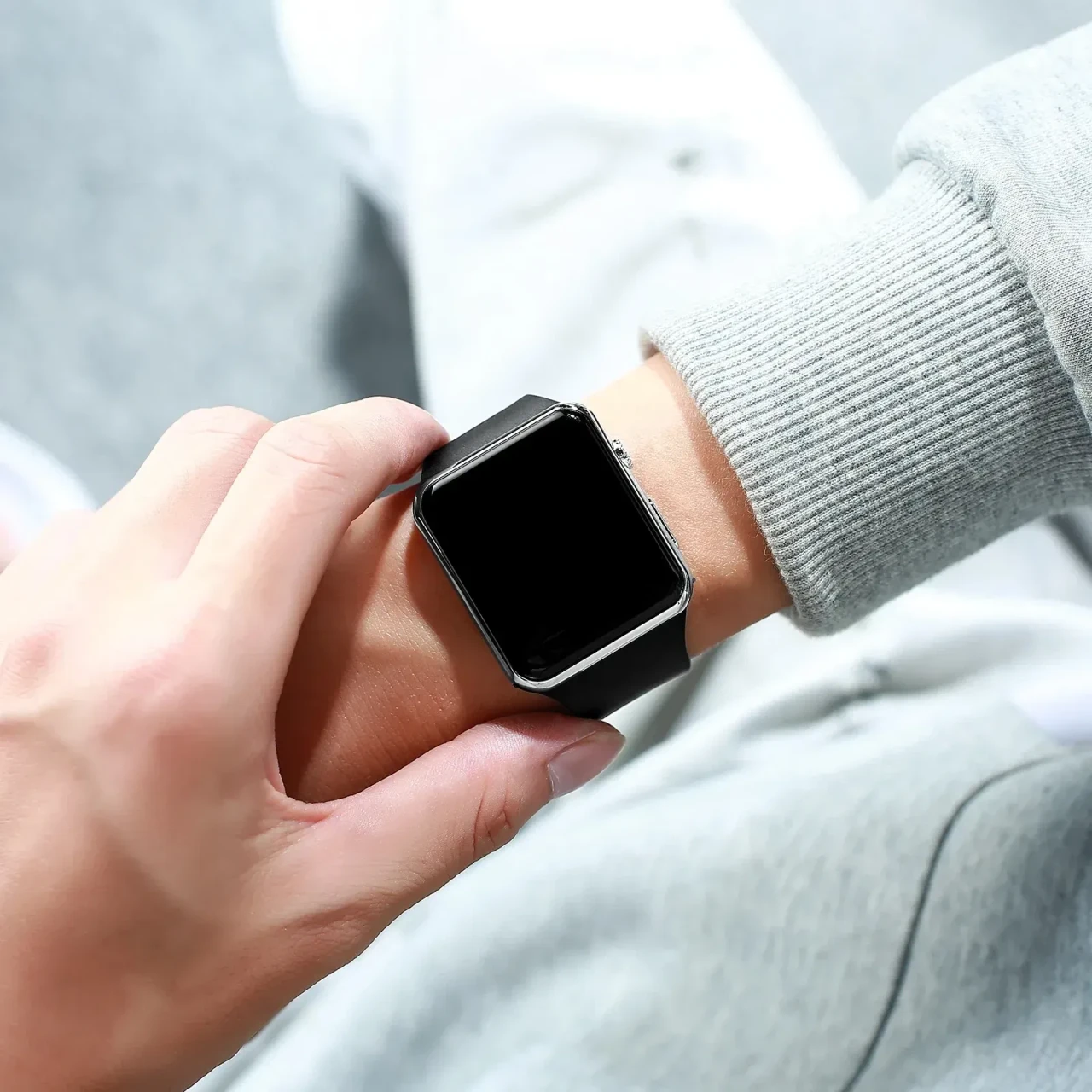 Color: black - Simple Digital Watch for Men Women Fashion Sport LED Electronic Watch Black Silicone