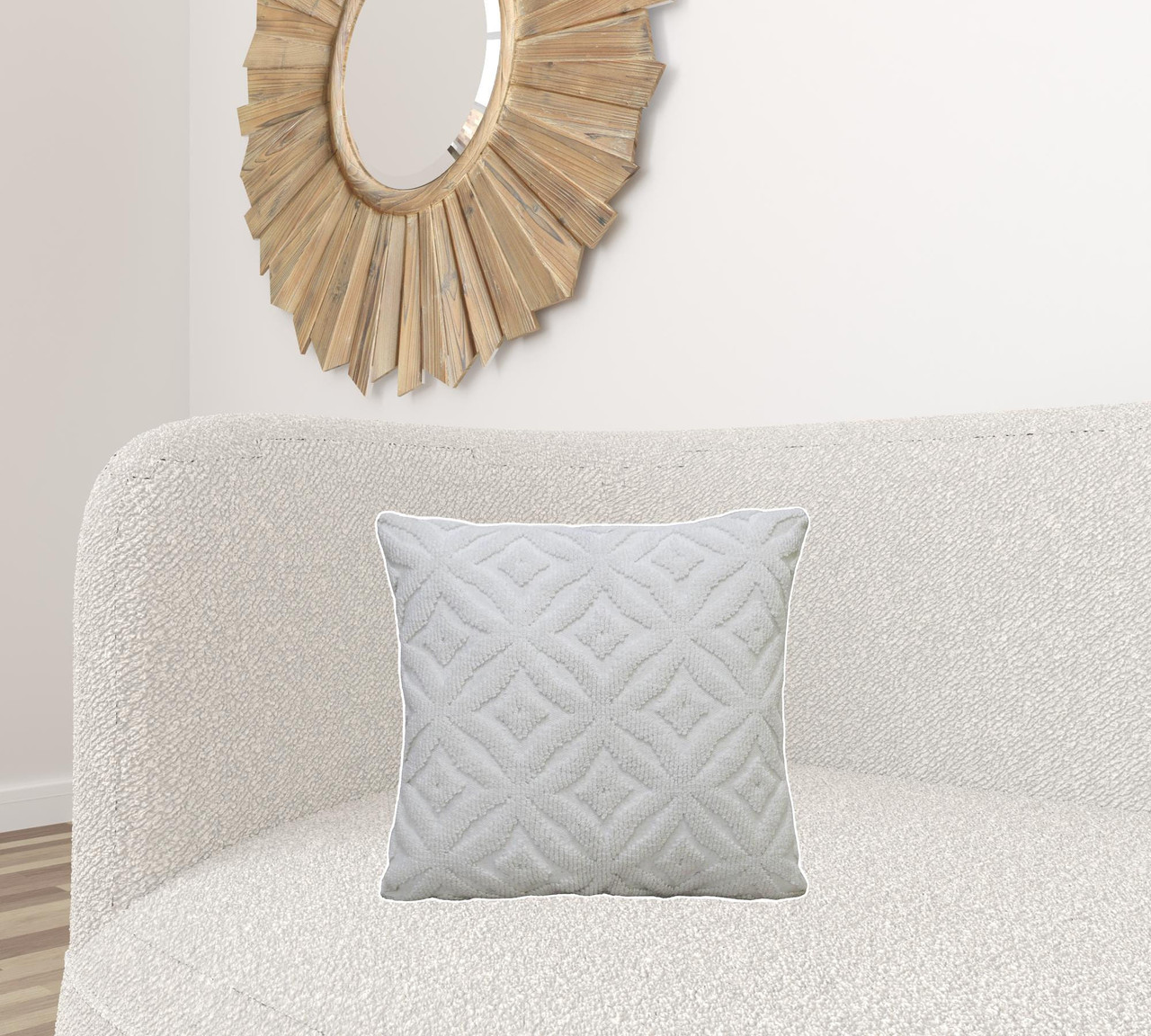 18" X 18" White Zippered Quatrefoil Indoor Outdoor Throw Pillow