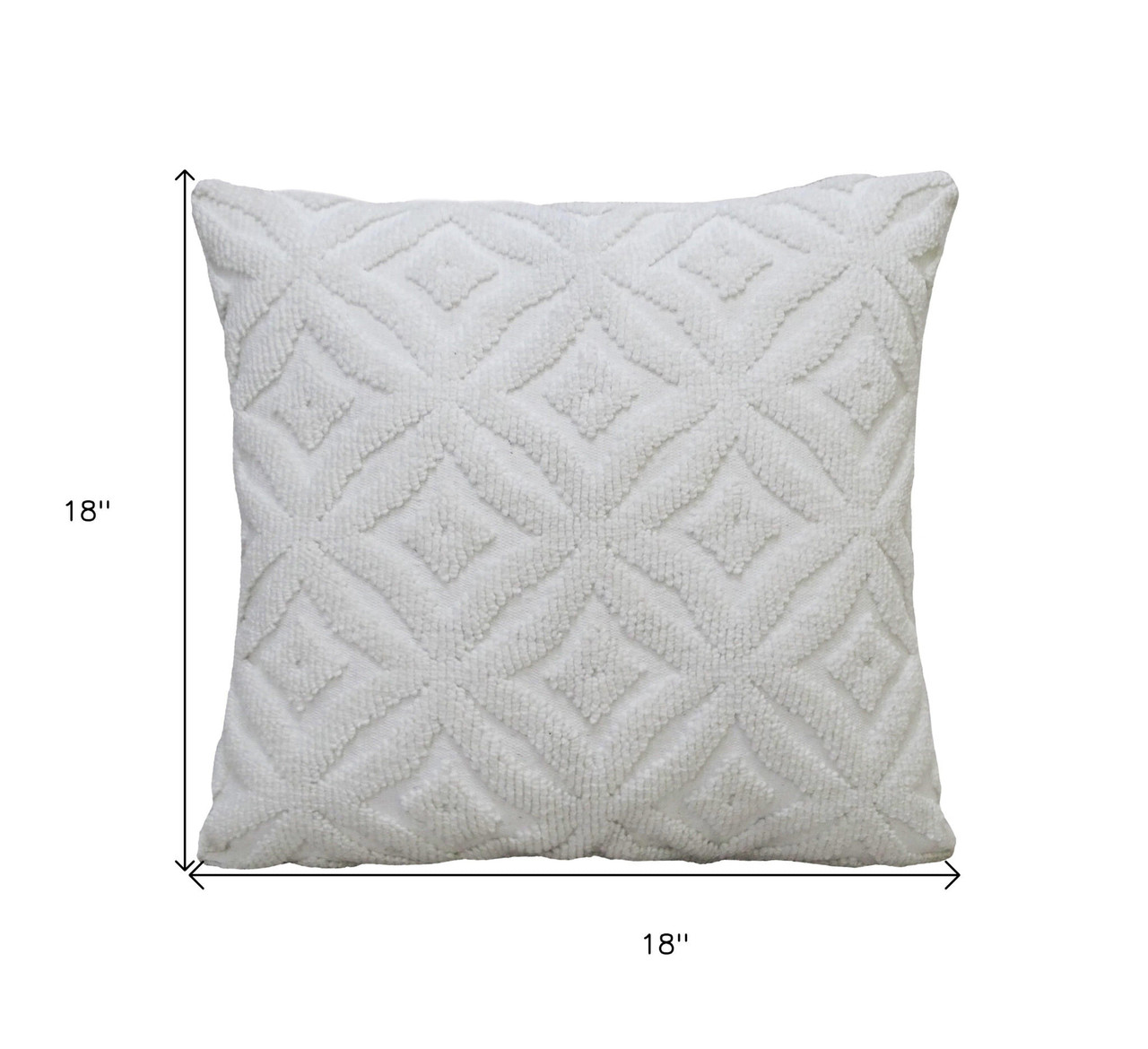 18" X 18" White Zippered Quatrefoil Indoor Outdoor Throw Pillow