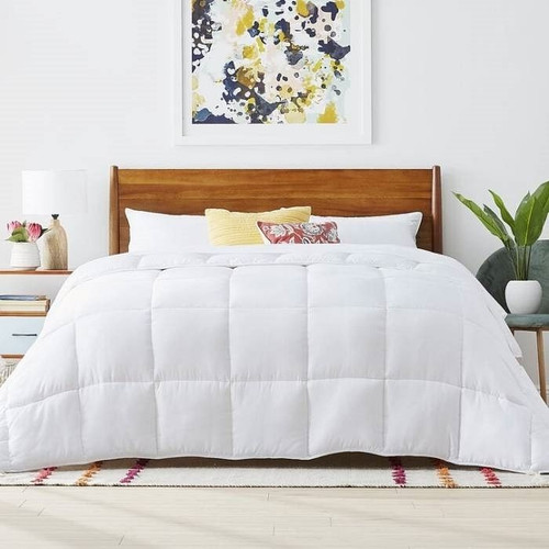 King Size Cozy All Seasons Plush White Polyester Down Alternative Comforter