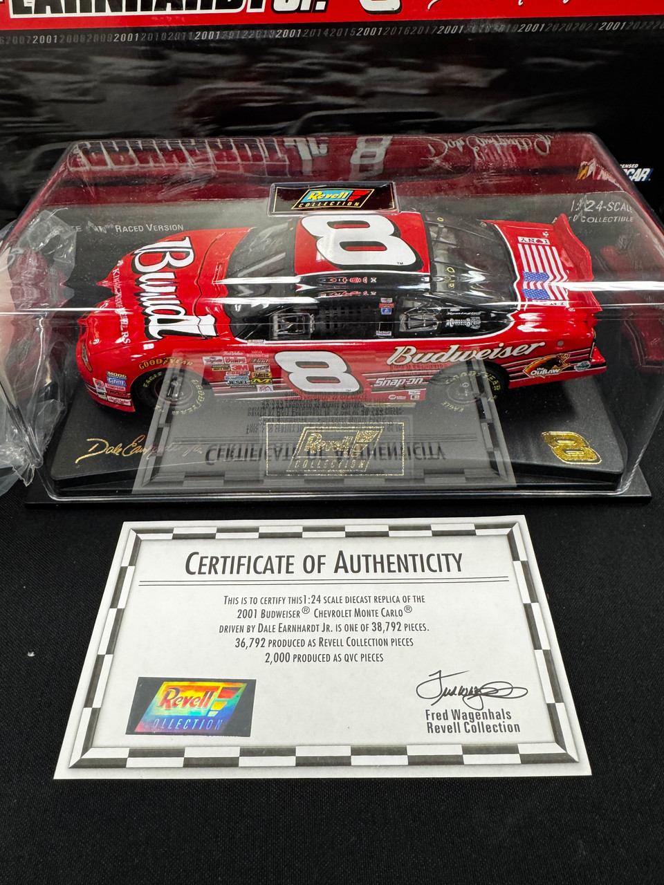 Revell Dale Earnhardt Jr. #8 Budweiser Chevrolet 1:24 + Wilson
