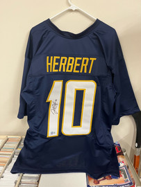 Justin Herbert Signed Autographed Los Angeles Chargers Jersey BAS