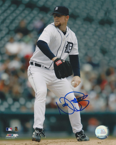 Nate Robertson Detroit Tigers MLB 8x10 Autographed Photograph - PITCH