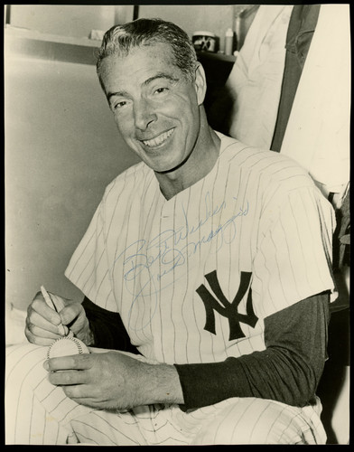 Joe DiMaggio Signed Autographed 8x10 Photo JSA LOA