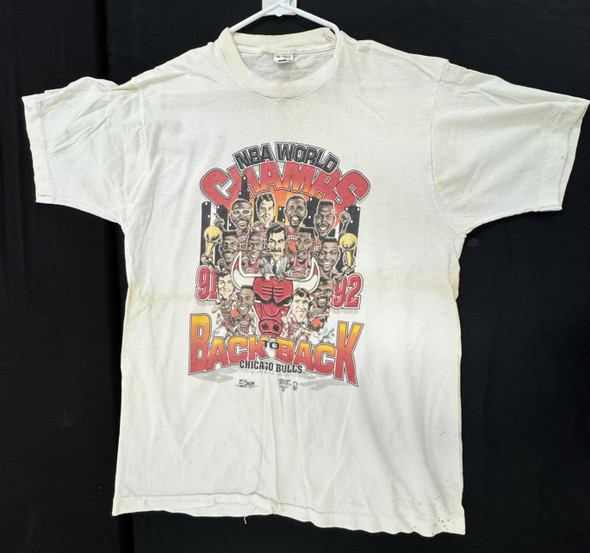 シカゴブルズ Tribune Ringmasters Tシャツ XXL Amazon | [Jack'n da Box] シカゴ・ブルズ Chicago Bulls