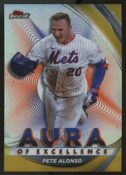 2022 Topps Finest Pete Alonso Gold Aura Of Excellence /50 #AE-PA