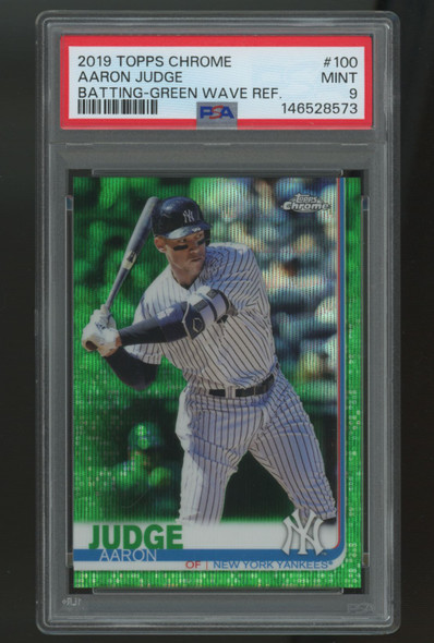 2019 Topps Chrome Aaron Judge Batting Green Wave Refractor /99 #100 PSA 9
