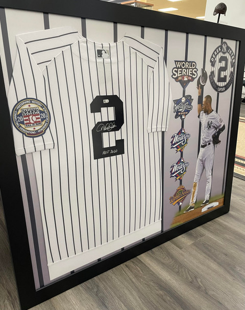 Derek Jeter Signed Autographed Jersey Framed MLB Authentic