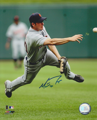 Tom Brookens Detroit Tigers MLB 8x10'' Autographed Photograph - Action