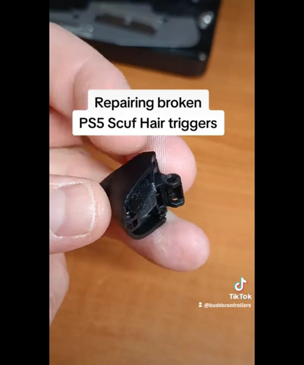 Scuf PS5 trigger repair insert installation detail