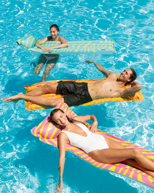 Intex Razzle Dazzle - Materassino Gonfiabile Per Piscina 183x69 Cm - Colori Misti, Max 100 Kg - 5