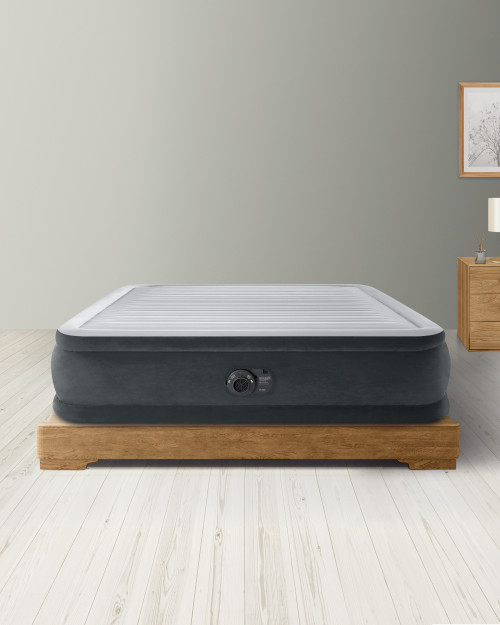 INTEX Dura-Beam® Deluxe Comfort-Plush Air Mattress 18