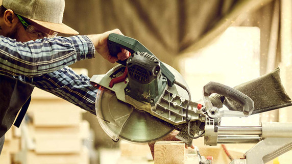Guide to Managing Carpentry Safety in Australia: Understanding the Australian Standards for Carpentry