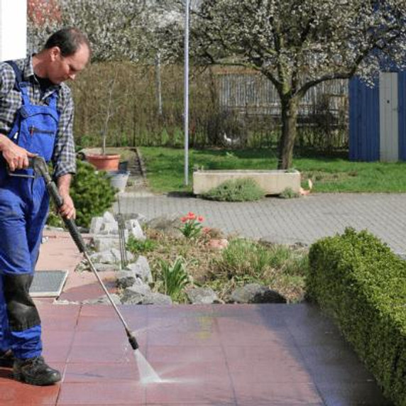 SafetyDocs by SafetyCulture Pressure Cleaner Safe Operating Procedure 